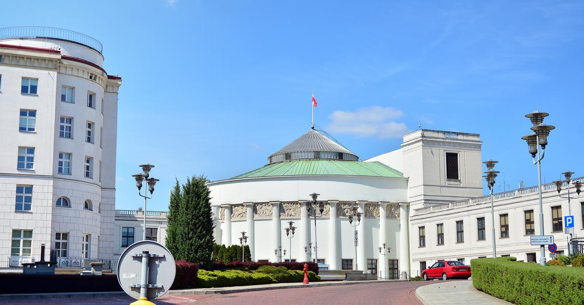 Copyright law. The Sejm adopted the Senate's amendments